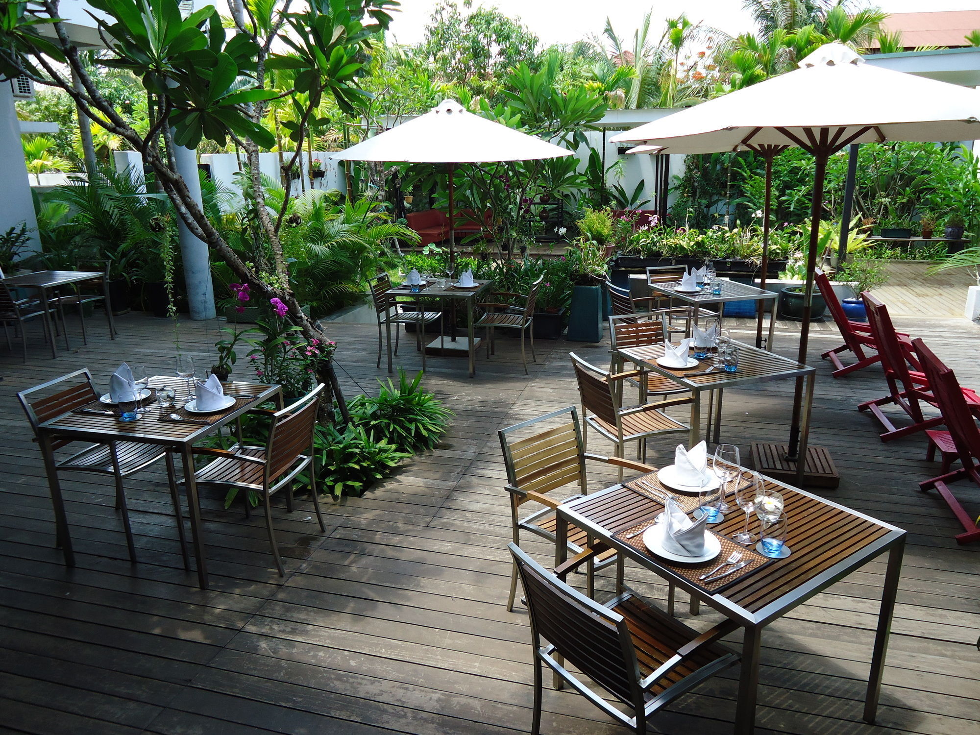 Men S Resort And Spa - Caters To Gay Men Siem Reap Bagian luar foto