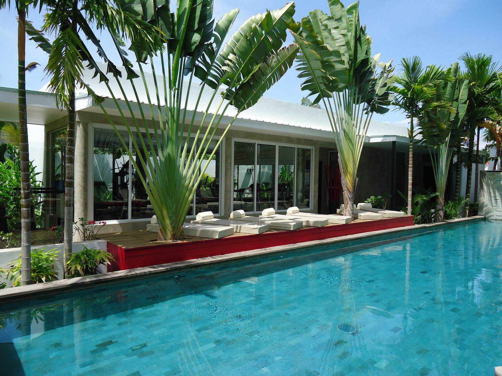 Men S Resort And Spa - Caters To Gay Men Siem Reap Bagian luar foto